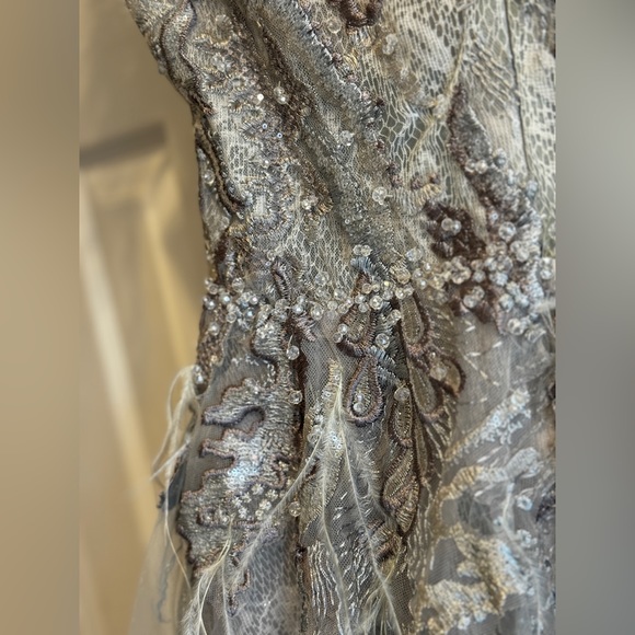 Mac Duggal 20259 Feather Embellished Evening Dress sz 6 - Picture 6 of 15